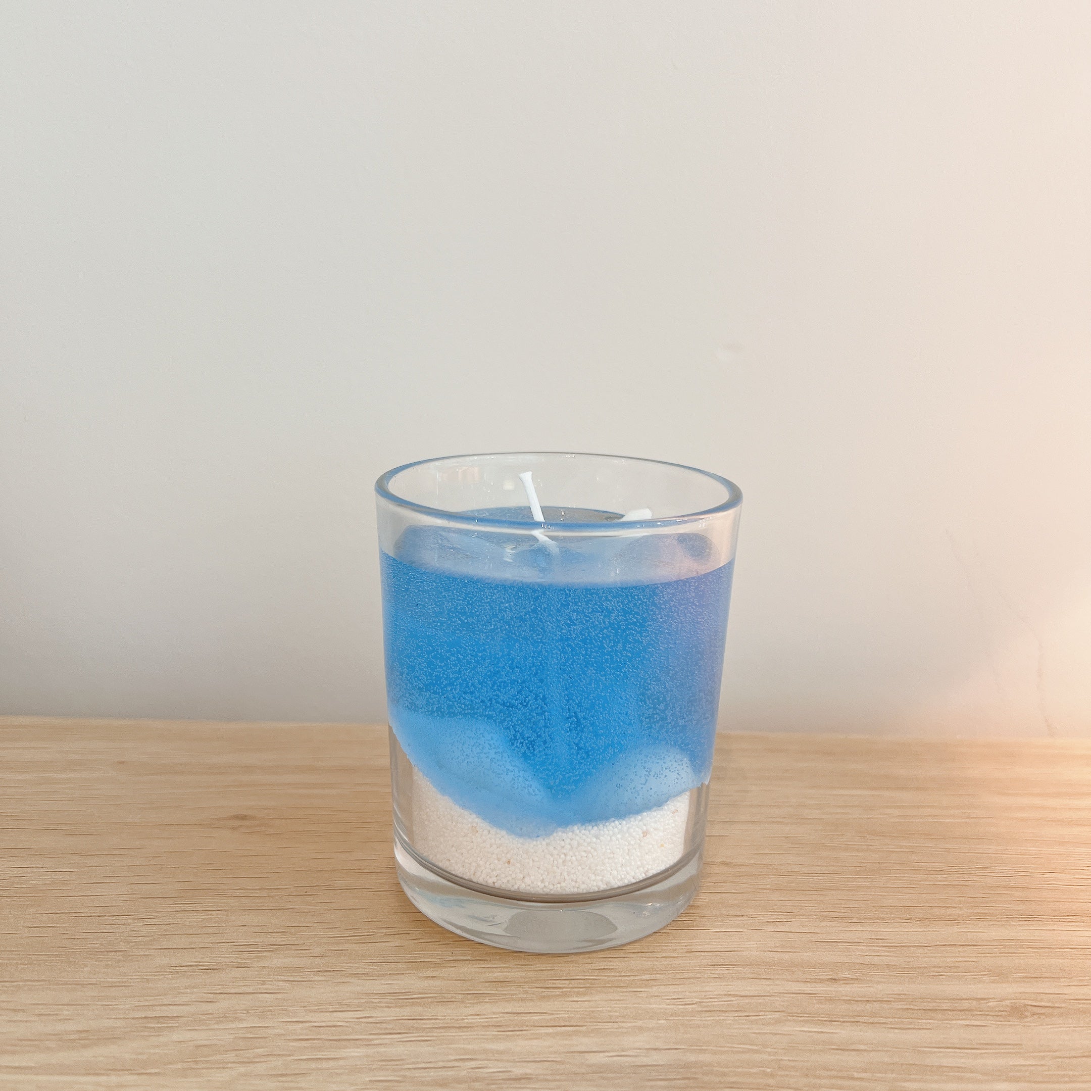 Whale Candle, Baleine L&