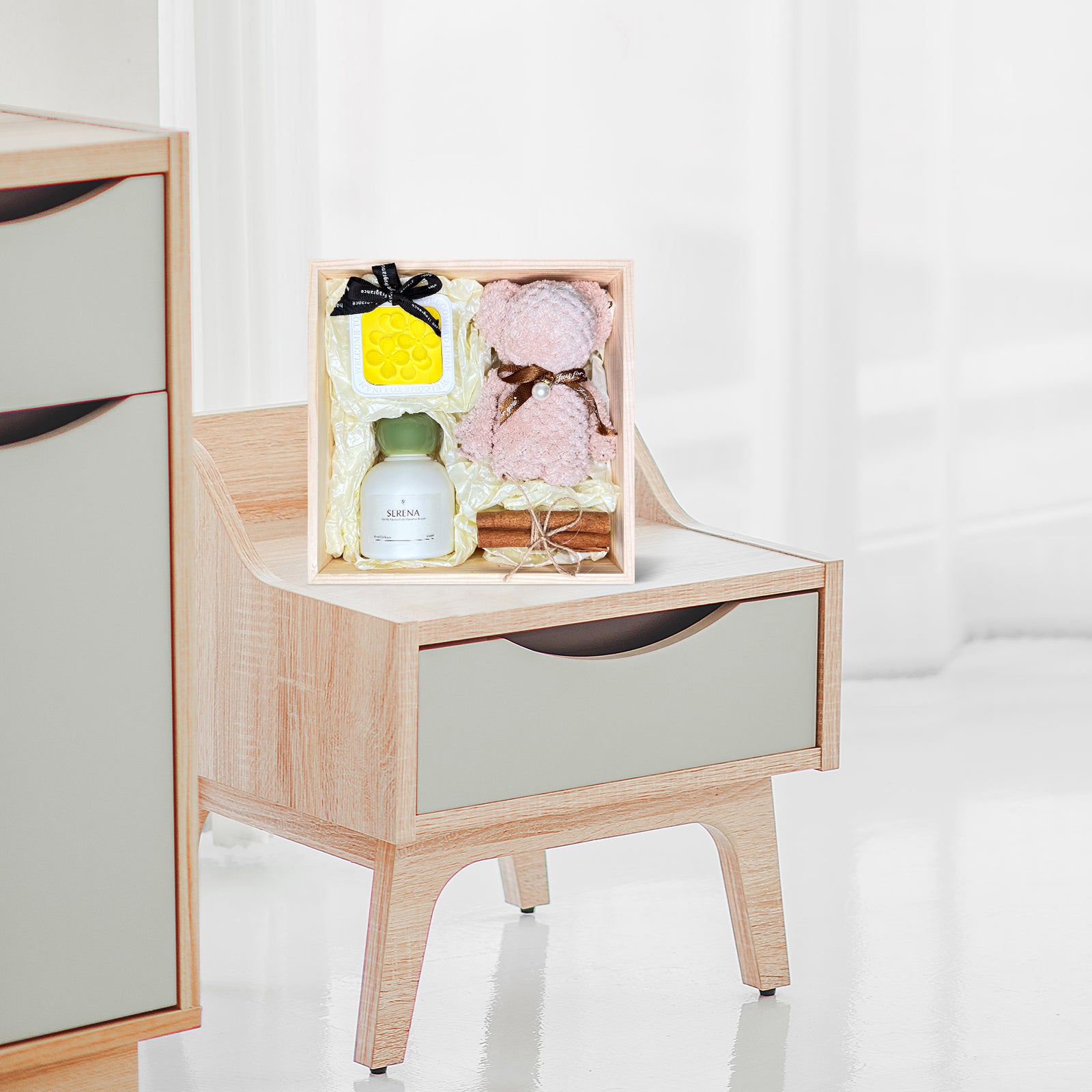 Unique Gift Set: Reed Diffuser, Flower Petal Ornament, Teddy Bear Towel &amp; Dried Flowers